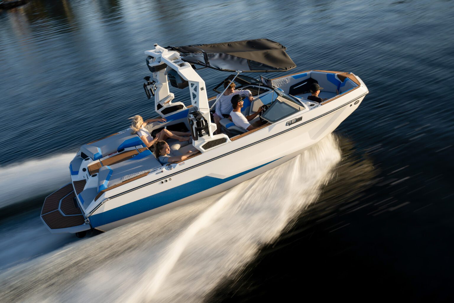 סירת ספורט וויקסרף וויקבורד וסקי NAUTIQUE GS20 2024 - סטרים יאכטות