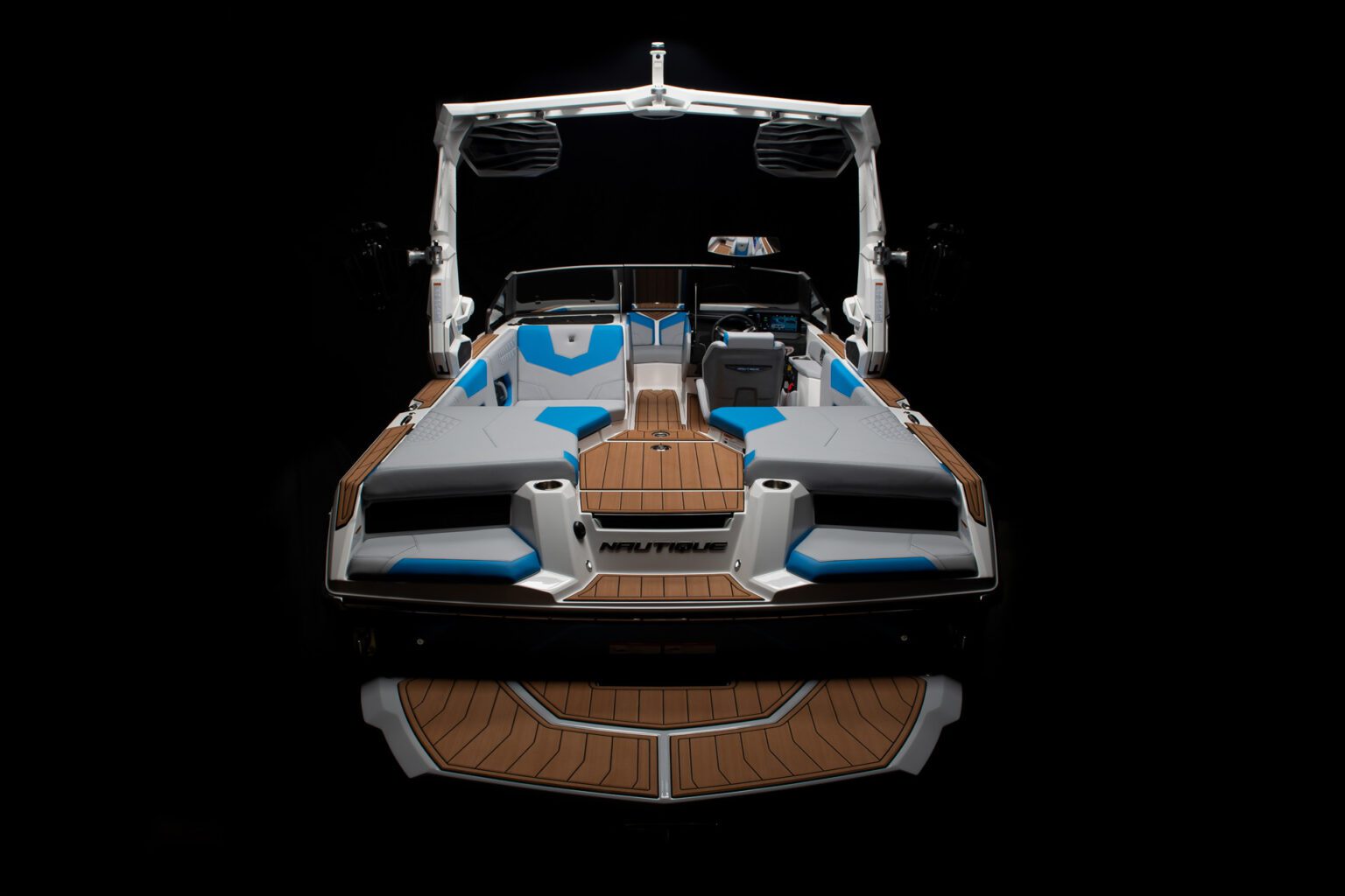 סירת ספורט וויקסרף וויקבורד וסקי NAUTIQUE GS20 2024 - סטרים יאכטות