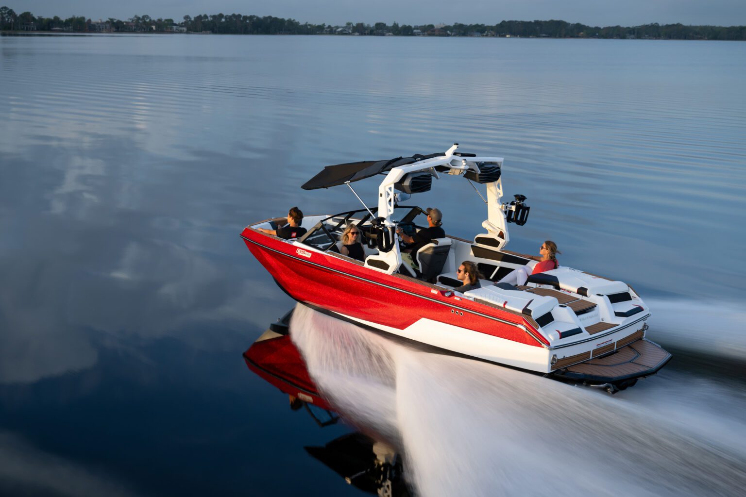 סירת ספורט וויקסרף וויקבורד וסקי NAUTIQUE GS22 2024 - סטרים יאכטות