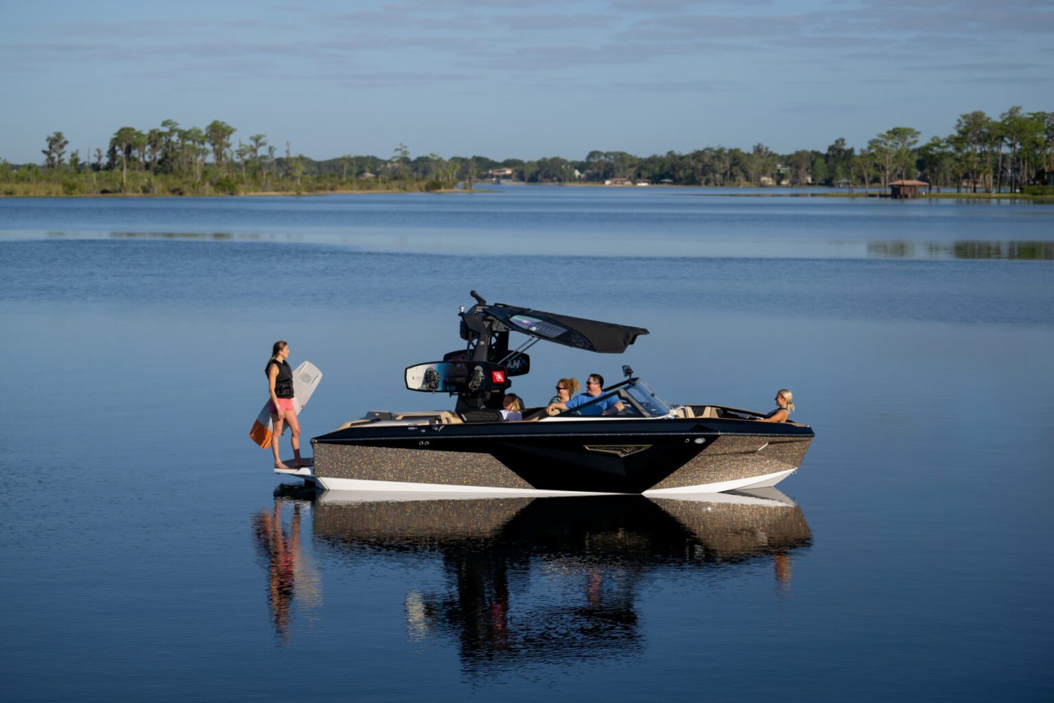 סירת וויקסרף/וויקבורד NAUTIQUE S21 2024 - סטרים יאכטות