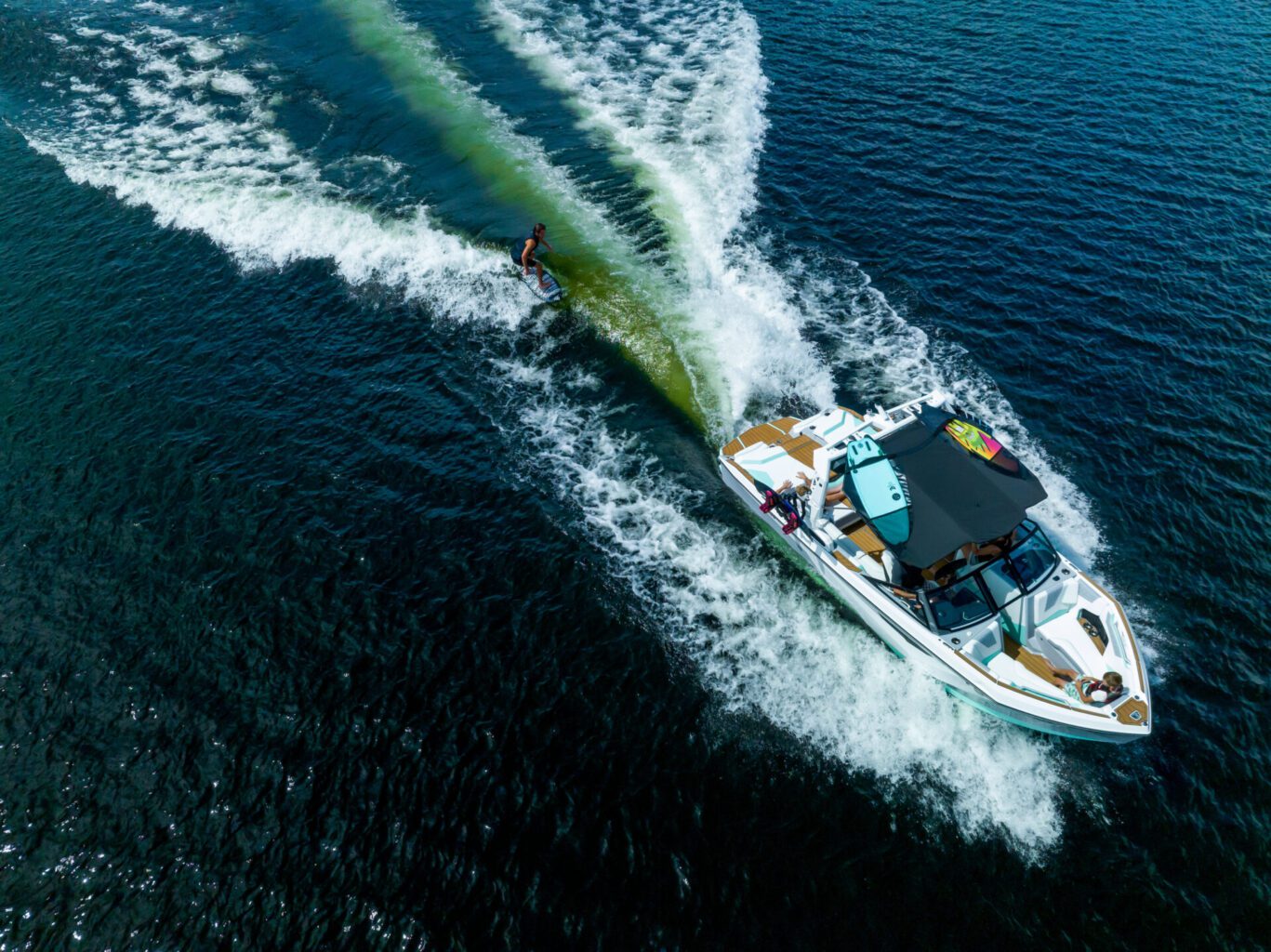 סירת וויקסרף/וויקבורד NAUTIQUE S23 2024 - סטרים יאכטות