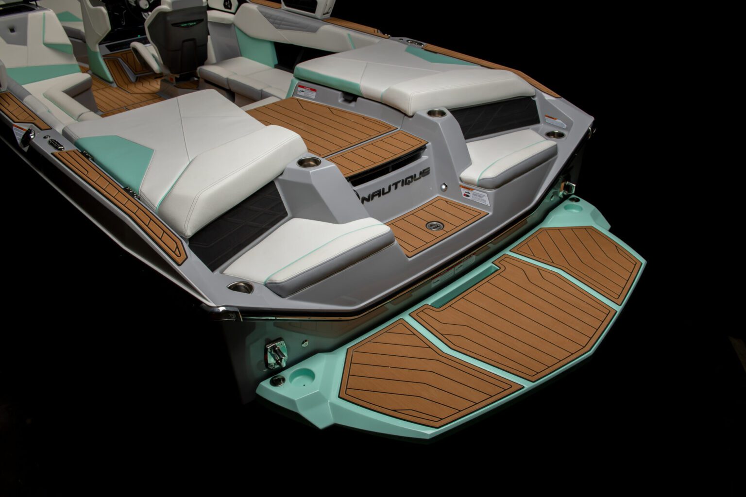 סירת וויקסרף/וויקבורד NAUTIQUE S23 2024 - סטרים יאכטות