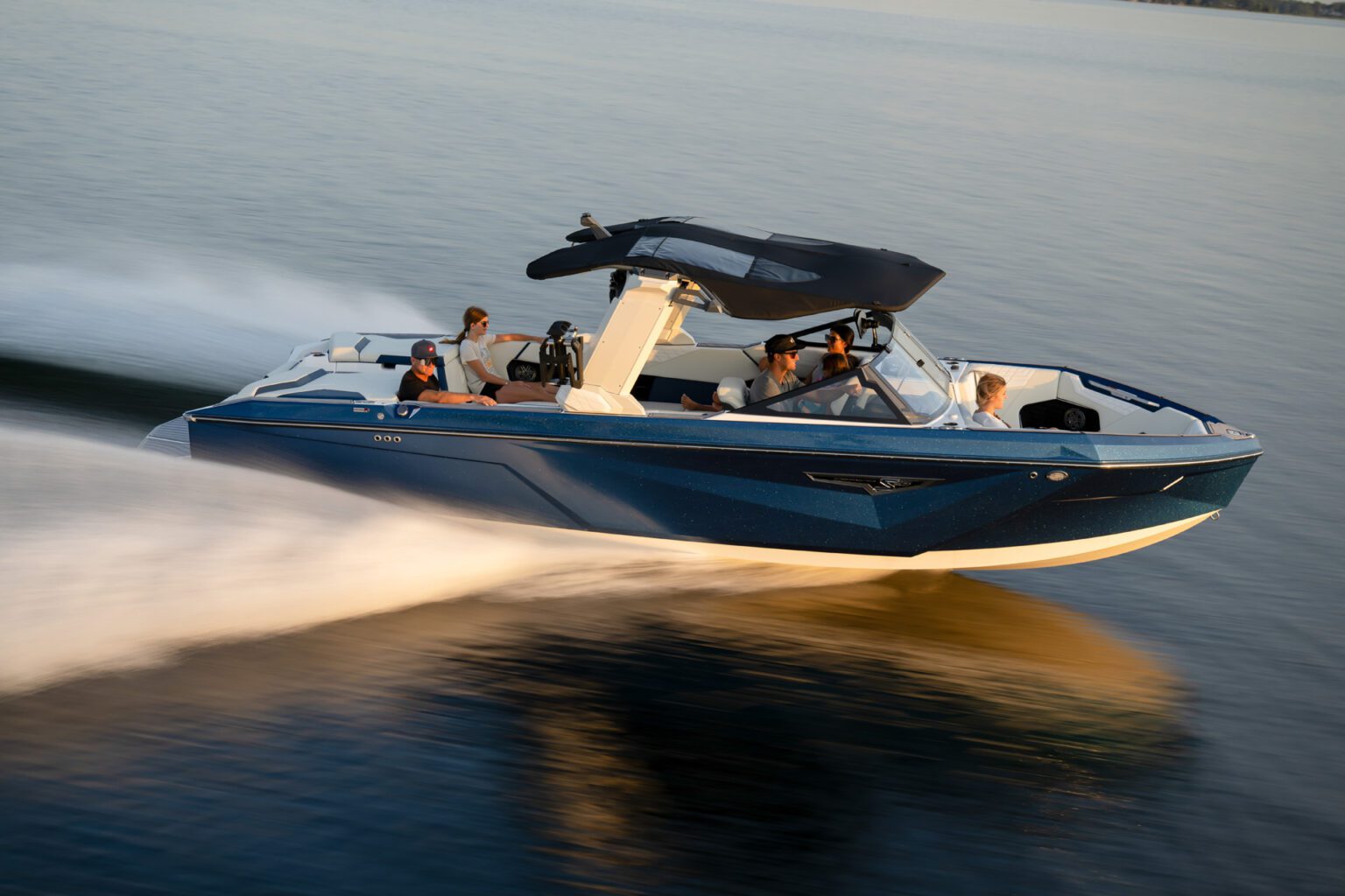 סירת וויקסרף/וויקבורד NAUTIQUE S25 2024 - סטרים יאכטות