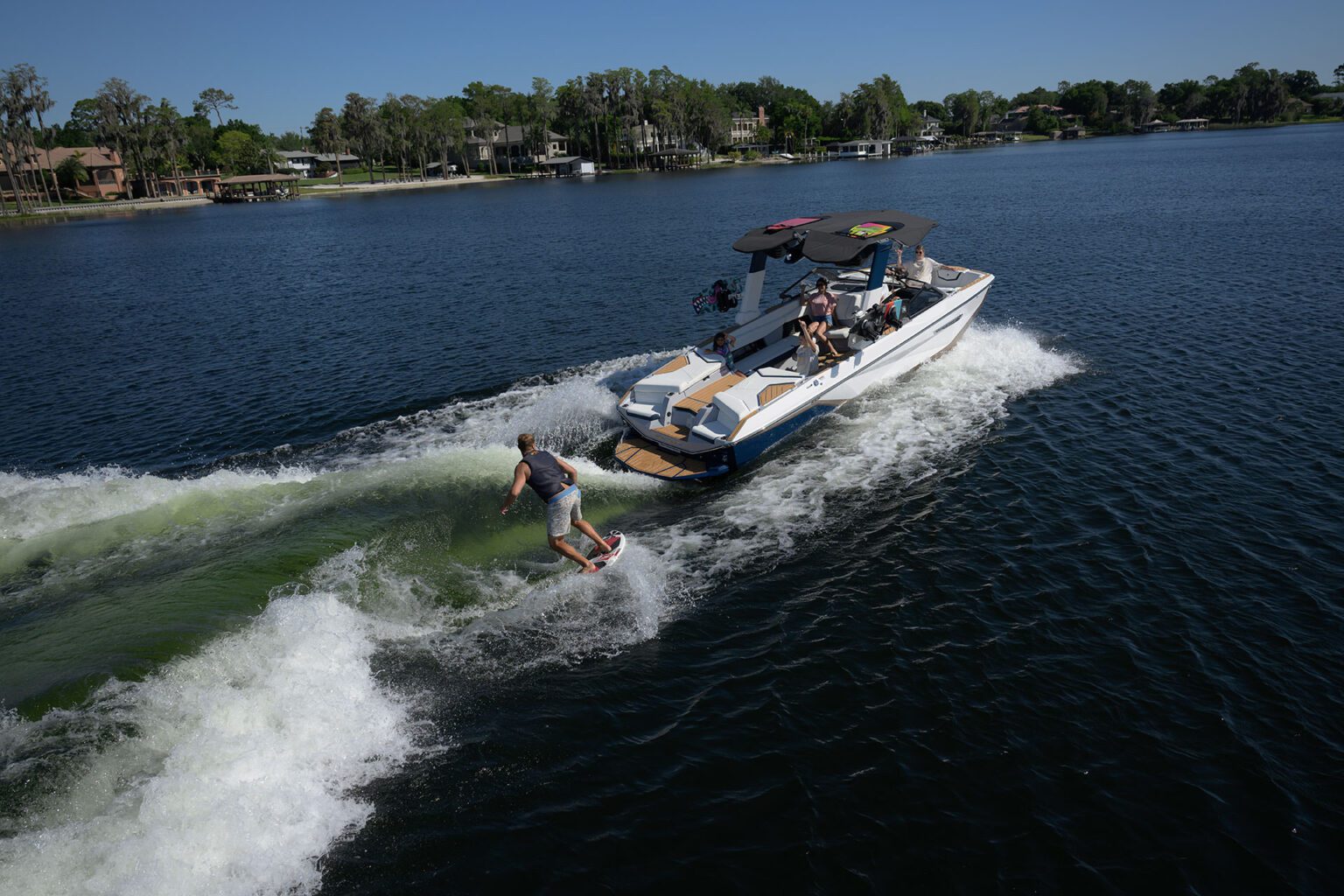 NAUTIQUE G25 2025 סירת וויקסרף/וויקבורד - סטרים יאכטות 