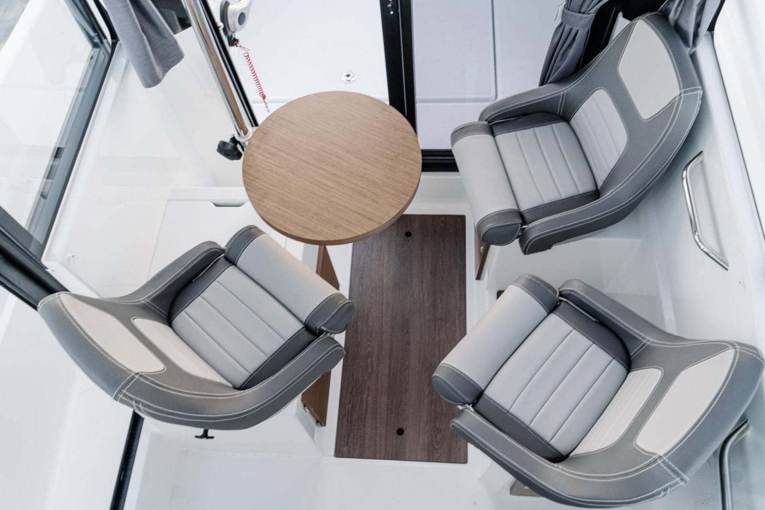 סירת מנוע JEANNEAU MERRY FISHER 695 Marlin NEW - סטרים יאכטות