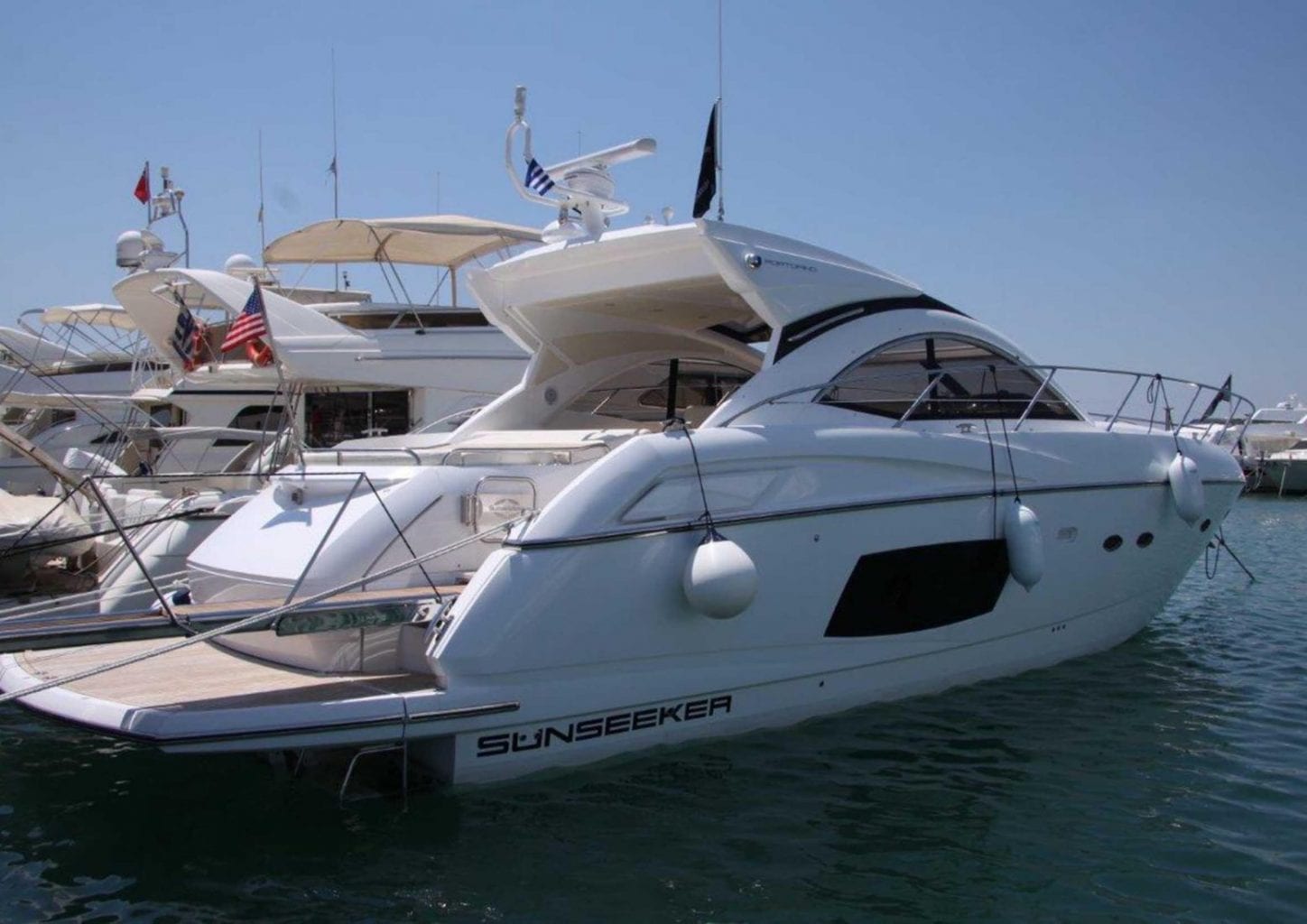 יאכטה מנועית Sunseeker Portofino 48 יד שניה - סטרים יאכטות