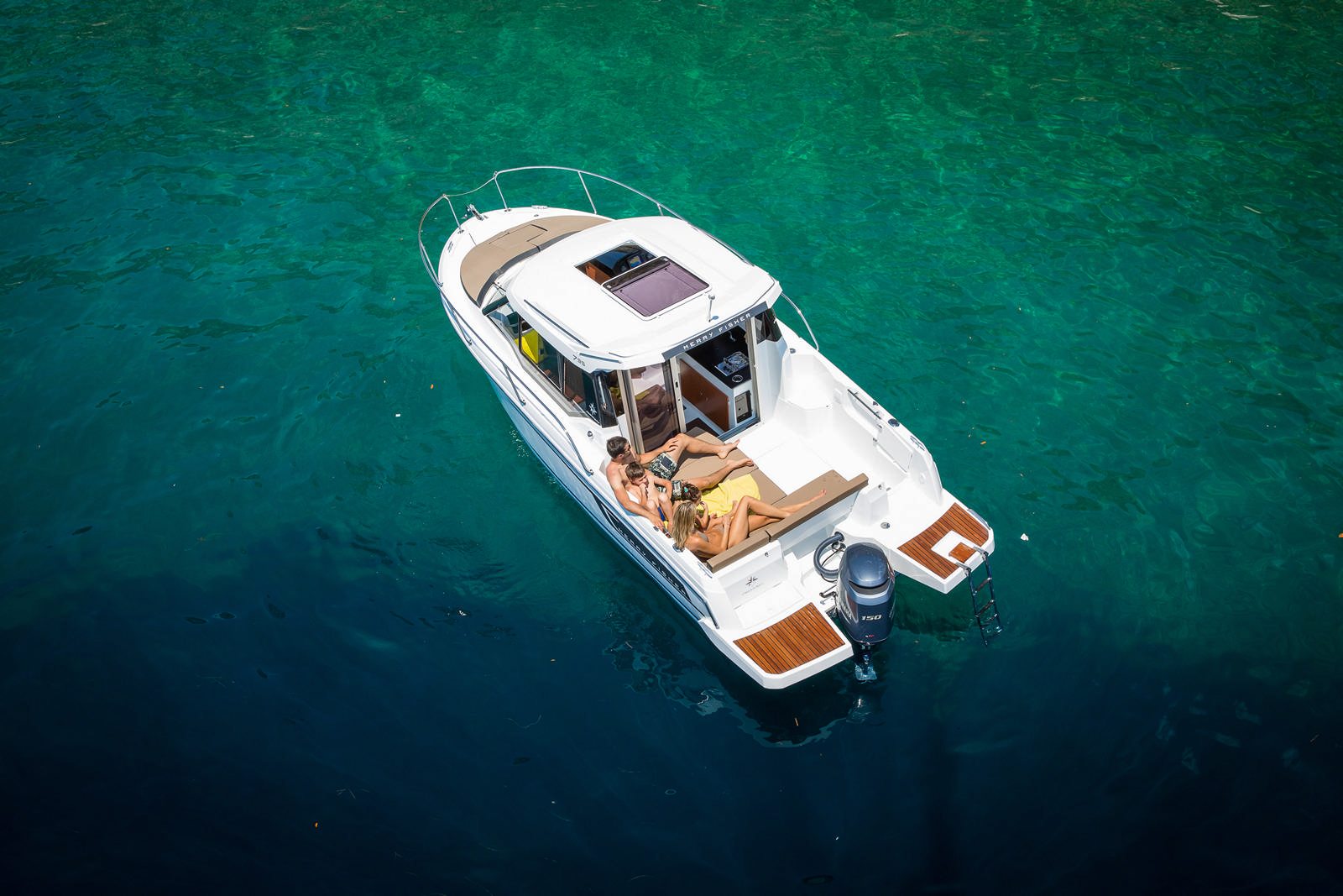 סירת מנוע JEANNEAU MERRY FISHER 795 - סירת מנוע JEANNEAU MERRY FISHER 795 - סטרים יאכטות