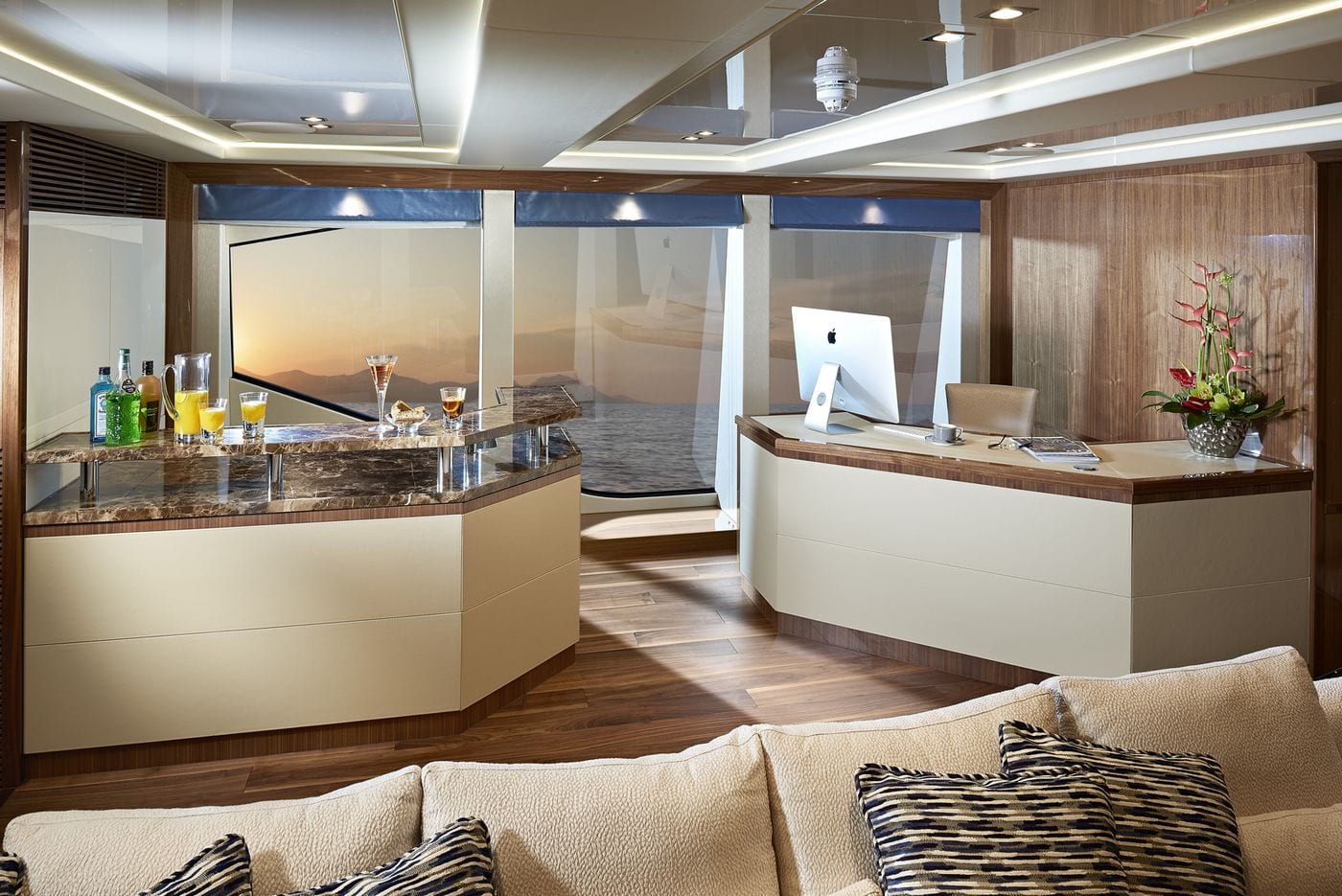 יאכטה Sunseeker Yacht 131 - יאכטה Sunseeker Yacht 131 - סטרים יאכטות