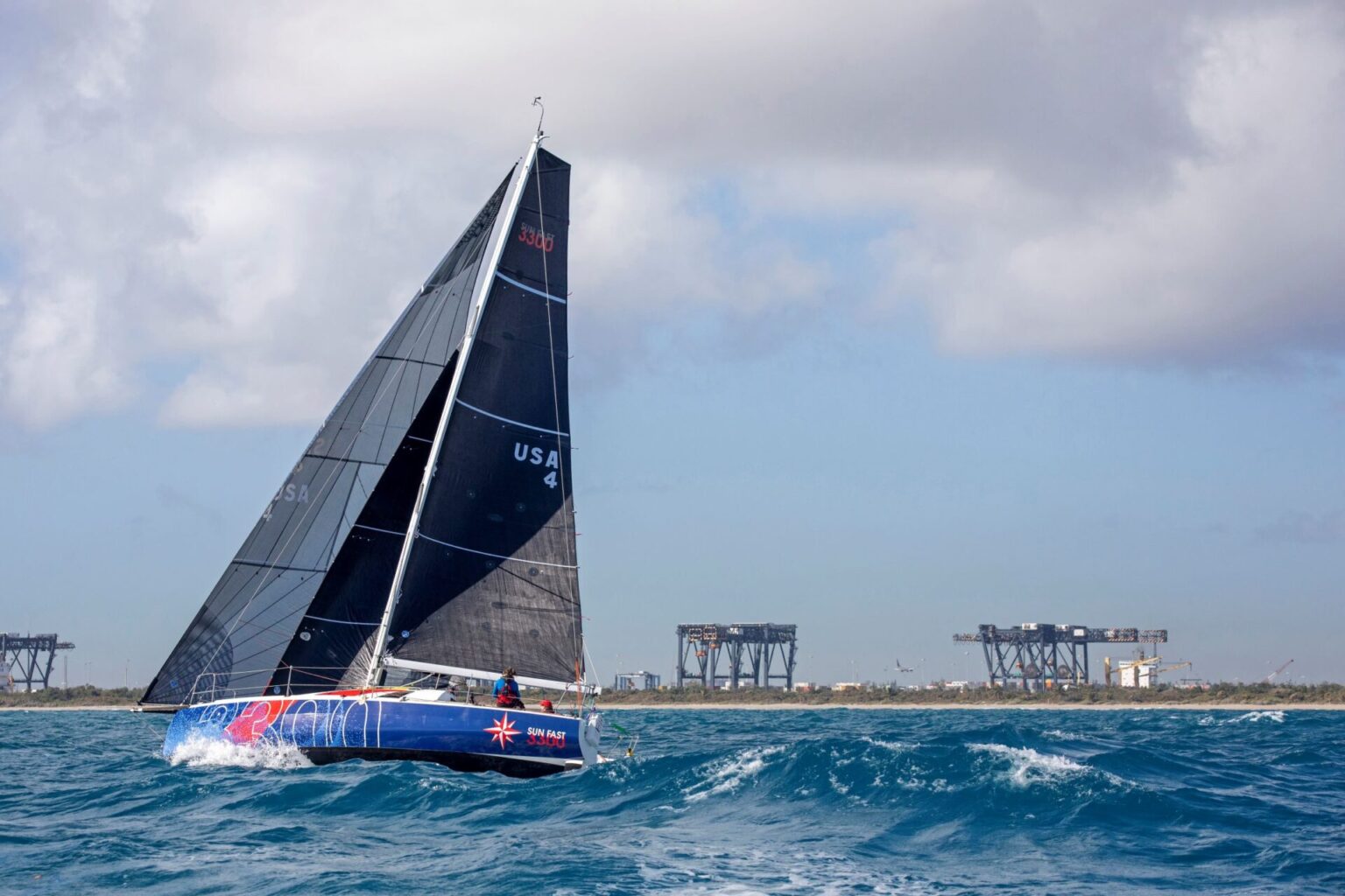 JEANNEAU SUN FAST 3300 - Stream Yachts