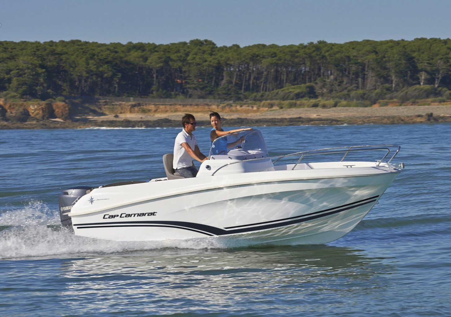 סירת מנוע Cap Camarat 5.5 CC - סטרים יאכטות
