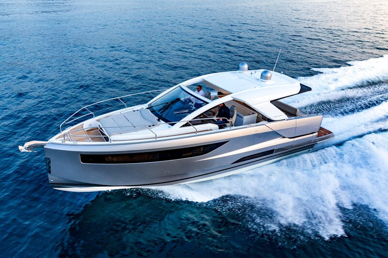 יאכטה מנועית JEANNEAU DB/43 INBOARD - סטרים יאכטות