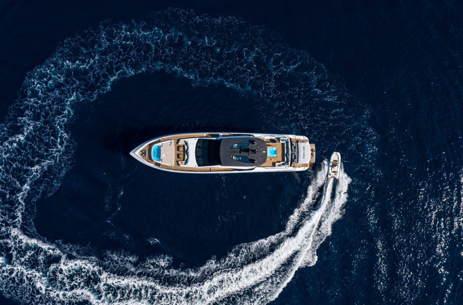 Mangusta GranSport 33 - סטרים יאכטות