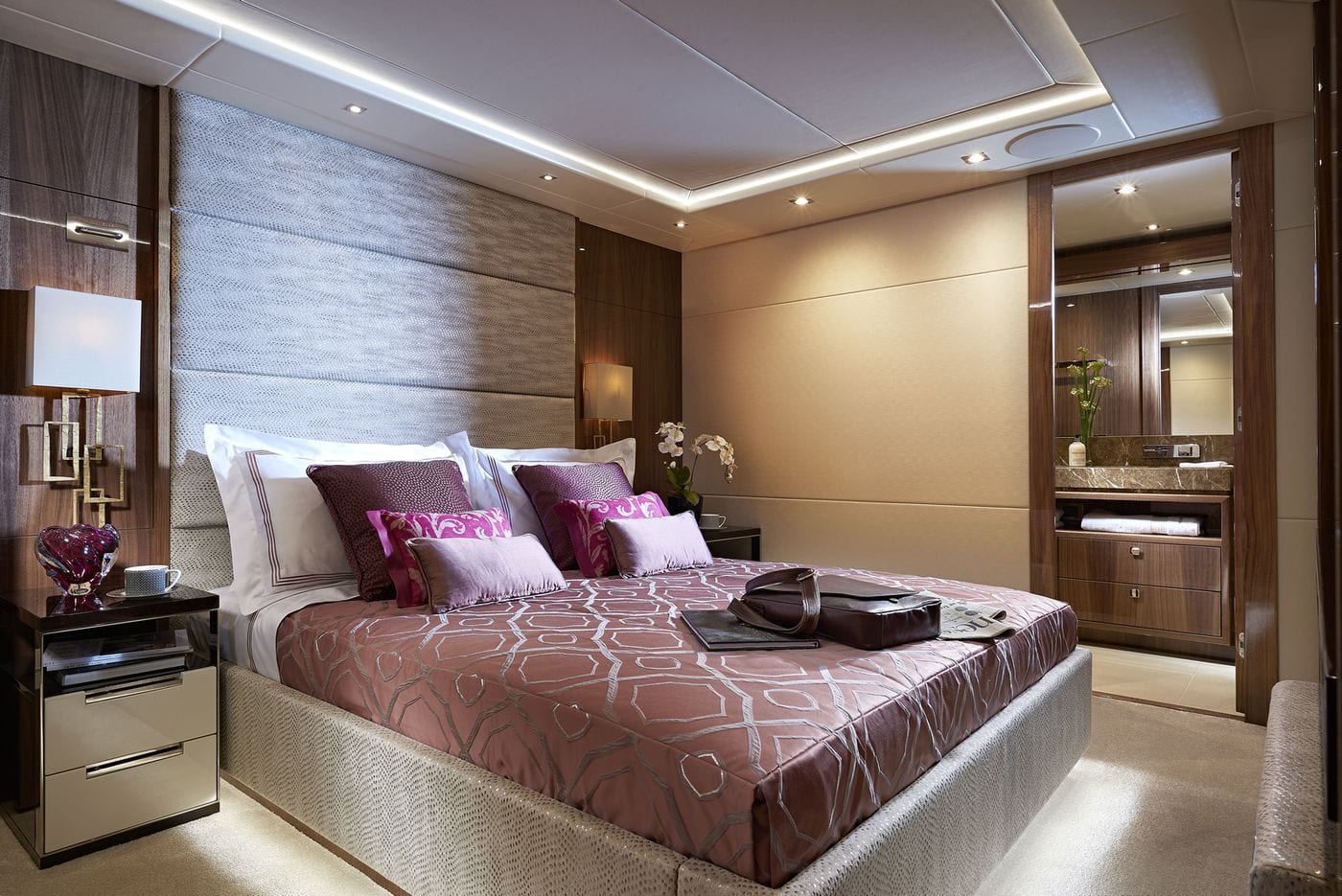 יאכטה Sunseeker Yacht 131 - יאכטה Sunseeker Yacht 131 - סטרים יאכטות