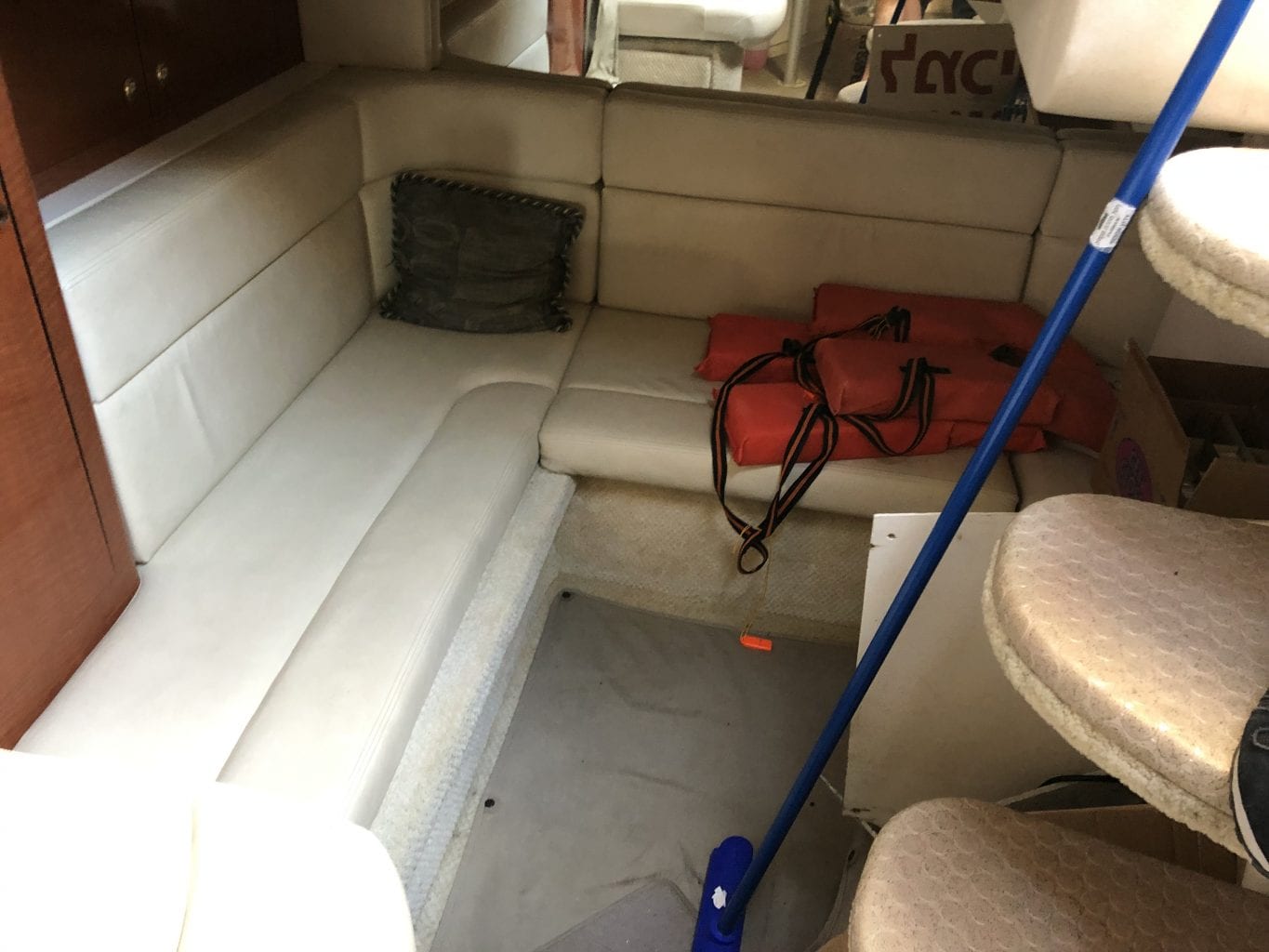 יאכטה מנועית SEA RAY 360 SUNDANCER יד שניה - SEA RAY 360 SUNDANCER - 2nd hand - Stream Yachts