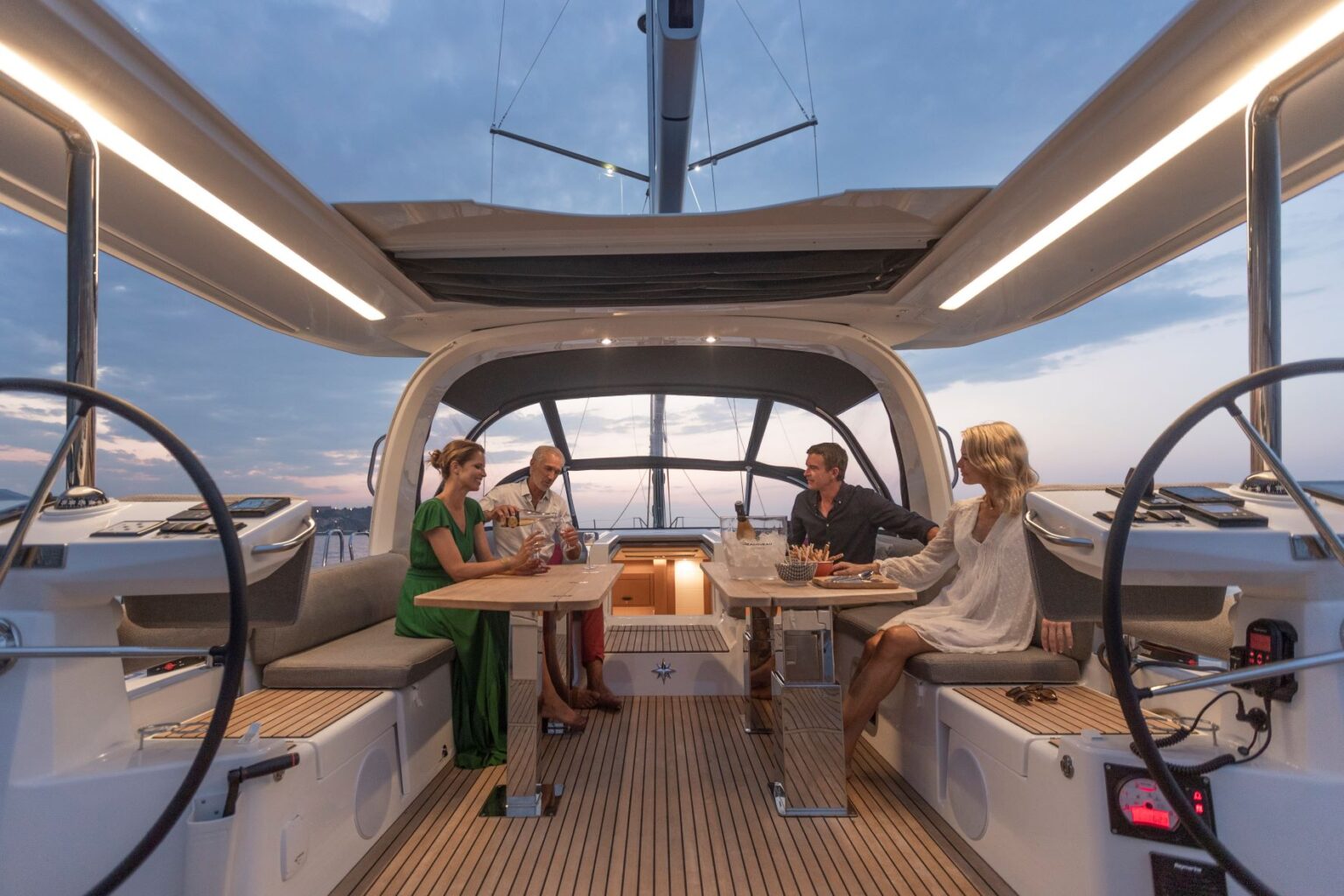 מפרשית JEANNEAU YACHTS 60 - סטרים יאכטות