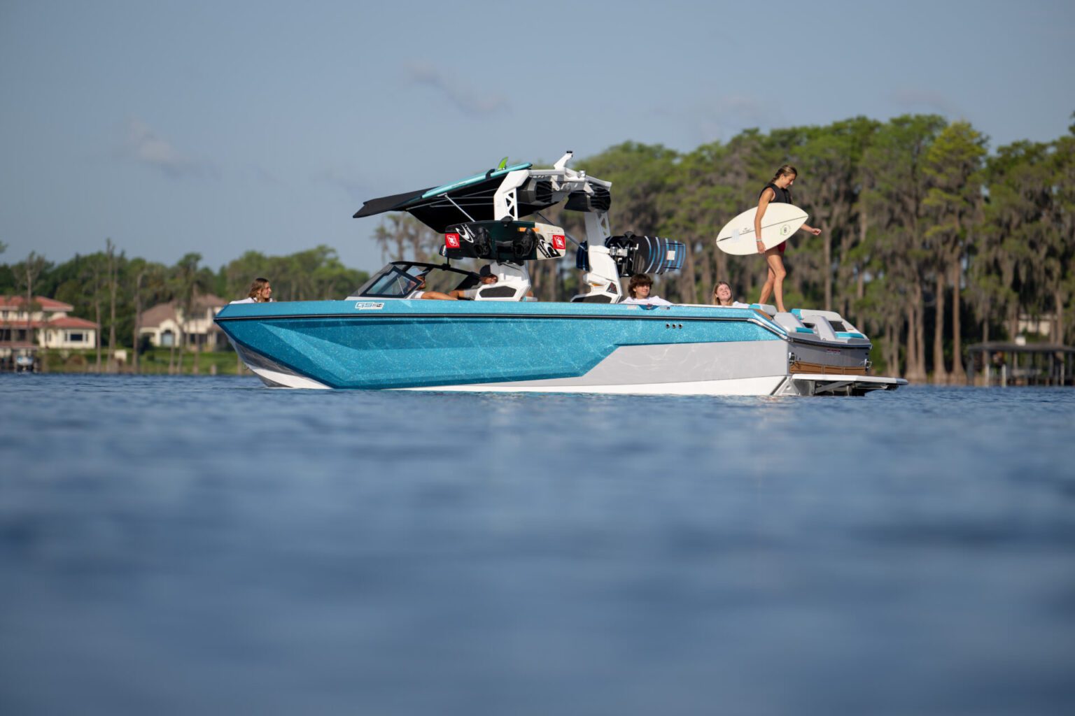 סירת ספורט וויקסרף וויקבורד וסקי NAUTIQUE GS24 2024 - סטרים יאכטות