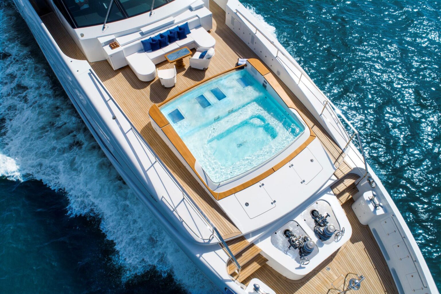 Mangusta Oceano 46 - סטרים יאכטות