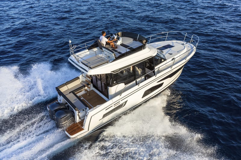 יאכטה מנועית JEANNEAU MERRY FISHER 1295 Fly - סטרים יאכטות