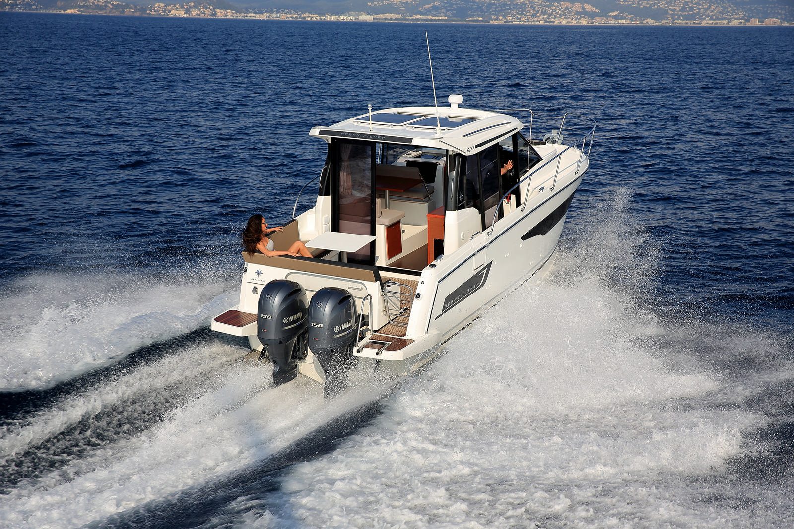 סירת מנוע JEANNEAU MERRY FISHER 895 - Jeanneau Merry Fisher 895 - Stream Yachts