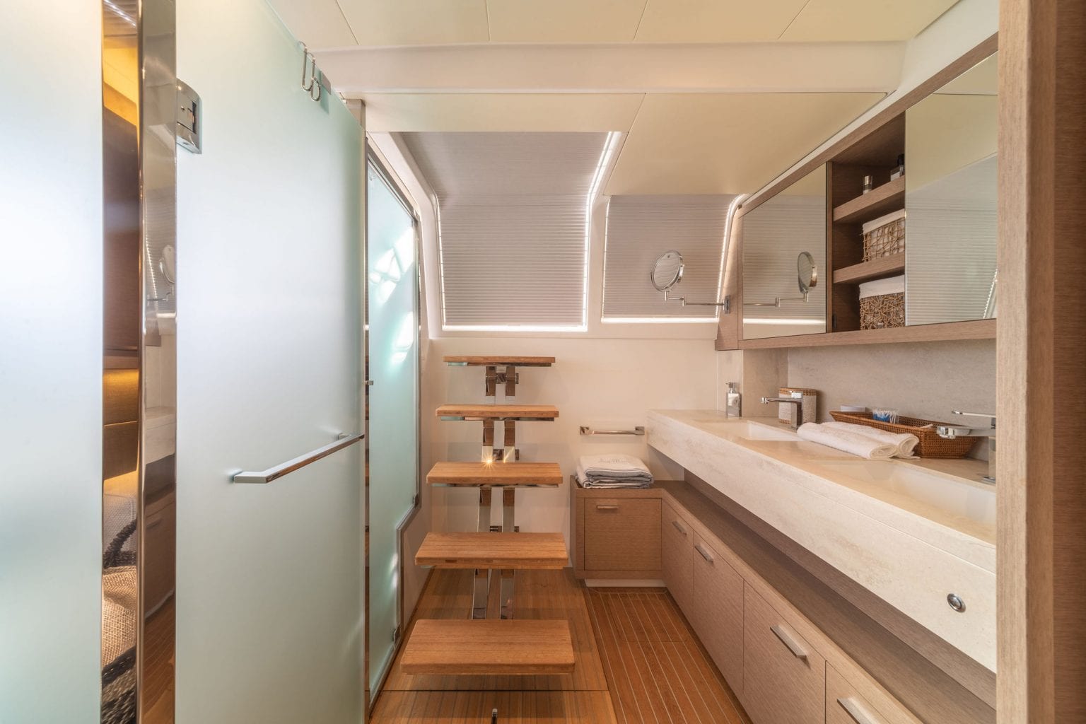 Lagoon 630 - Motor Catamaran - Stream Yachts
