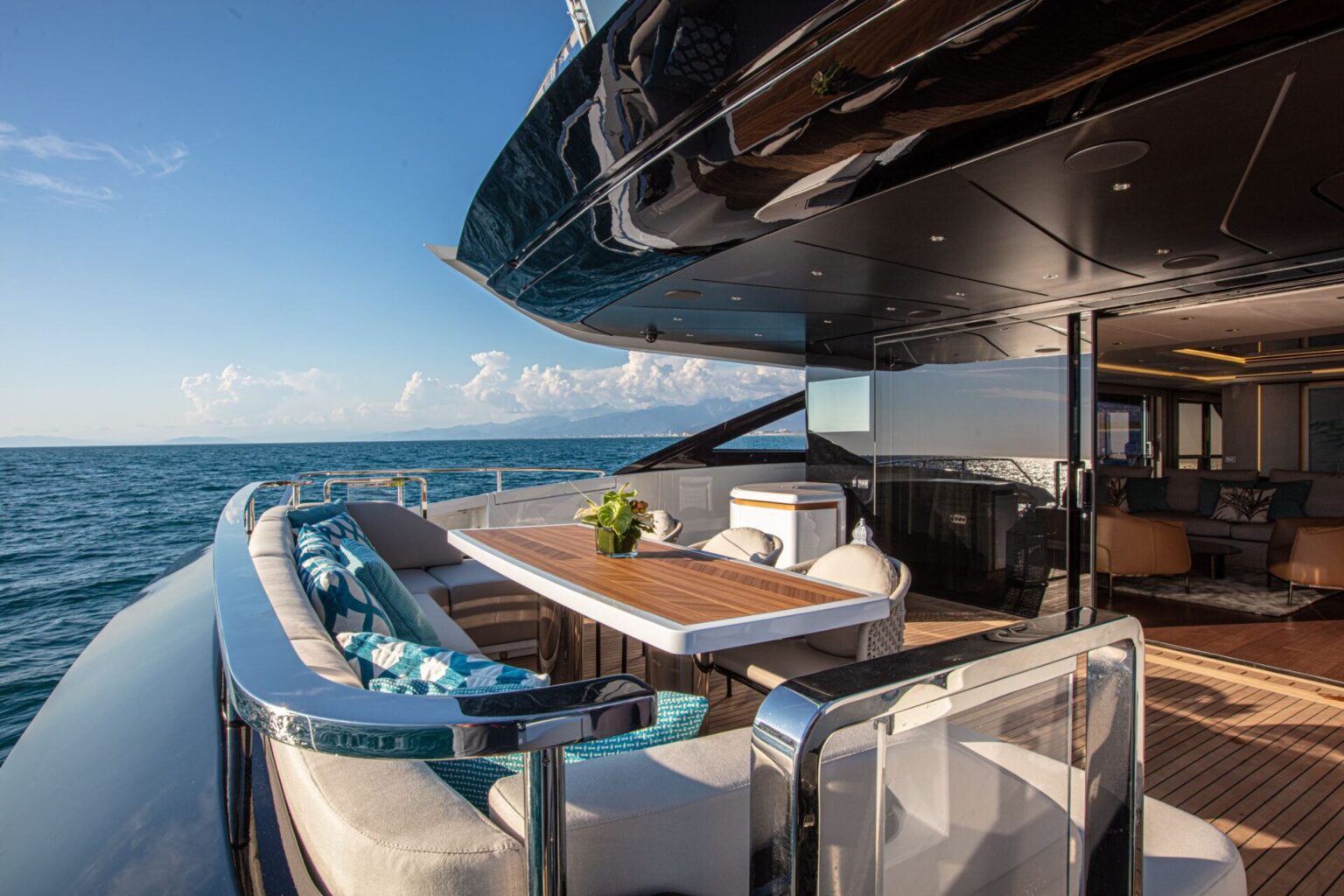 Mangusta GranSport 33 - סטרים יאכטות