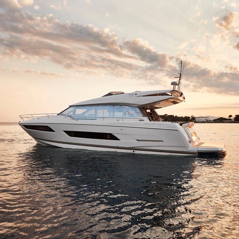 PRESTIGE 690 Sport - סטרים יאכטות