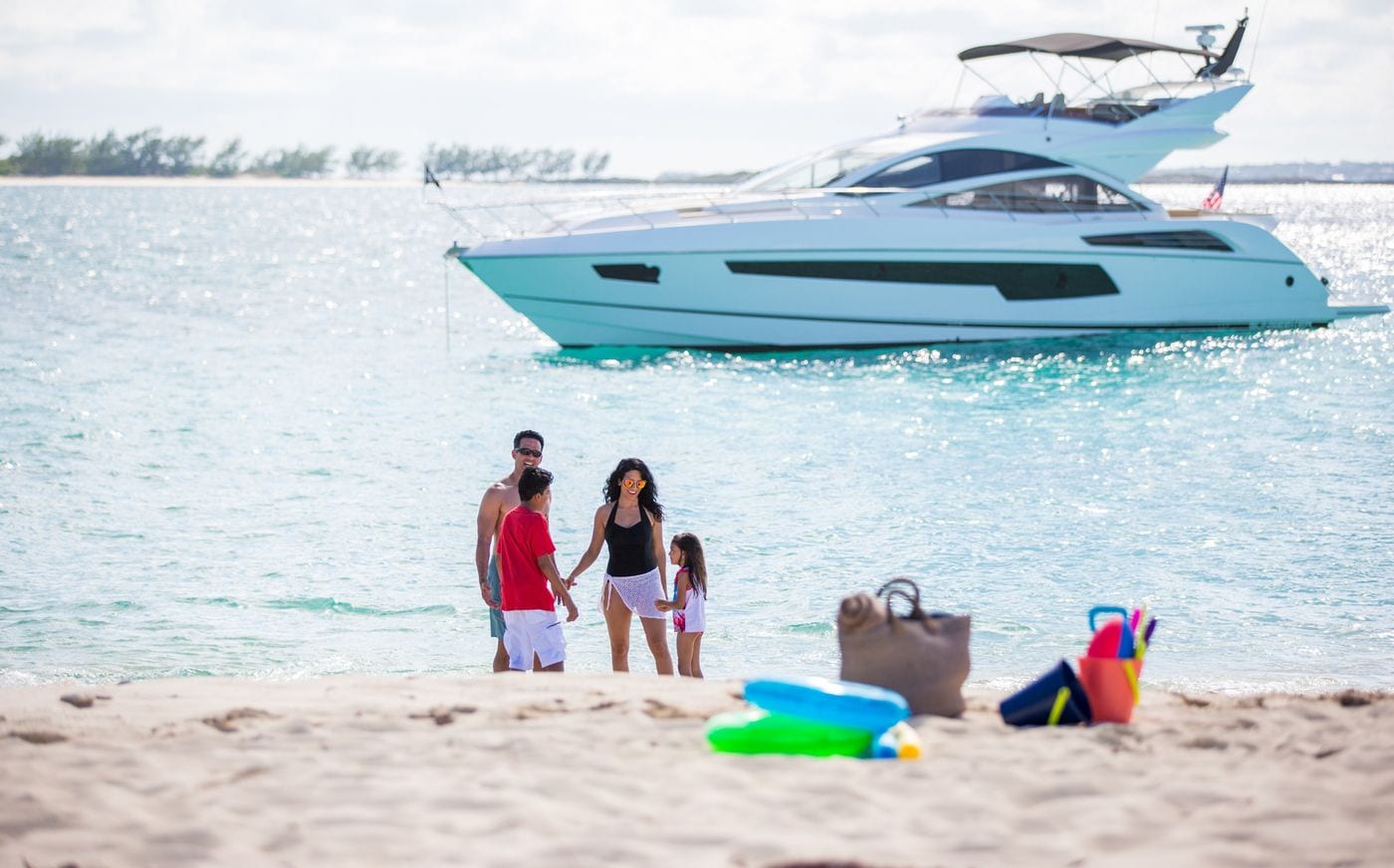 יאכטה Sunseeker Sport Yacht 68 - סטרים יאכטות