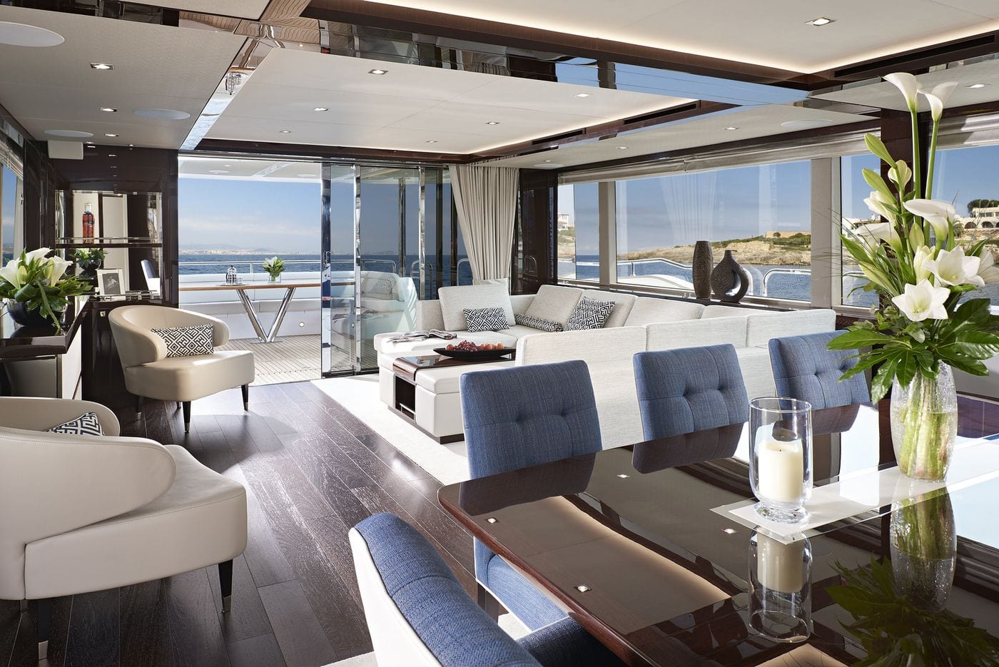 יאכטה Sunseeker Yacht 95 - סטרים יאכטות