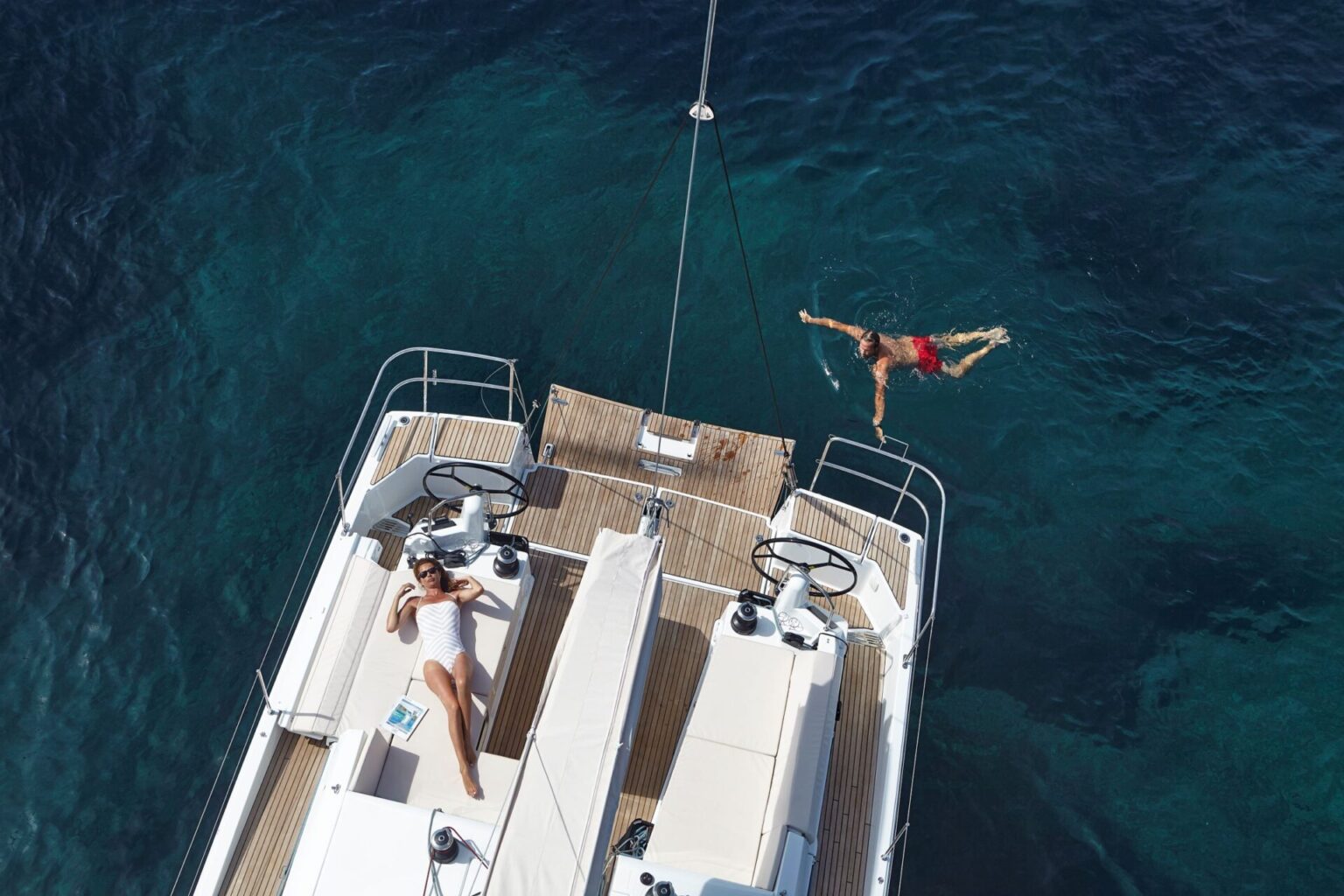 מפרשית JEANNEAU SUN ODYSSEY 490 - סטרים יאכטות
