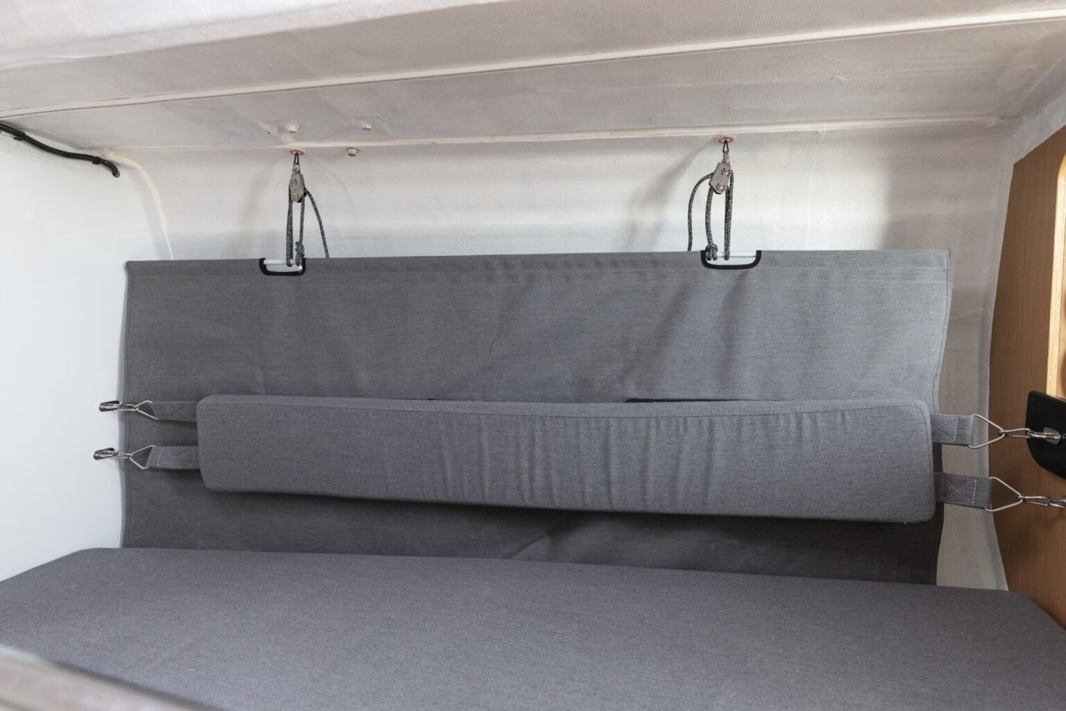 JEANNEAU SUN FAST 3300 - Stream Yachts