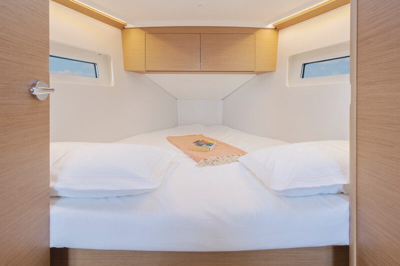 JEANNEAU SUN ODYSSEY 350 - סטרים יאכטות