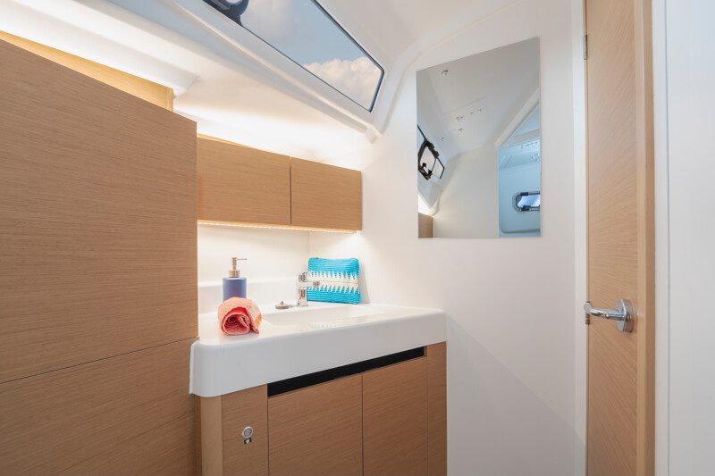 JEANNEAU SUN ODYSSEY 350 - סטרים יאכטות