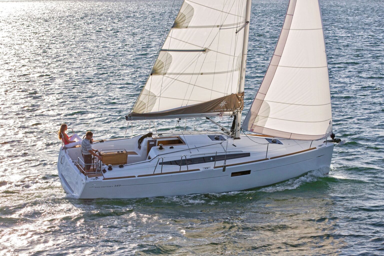 מפרשית JEANNEAU SUN ODYSSEY 349 - סטרים יאכטות 