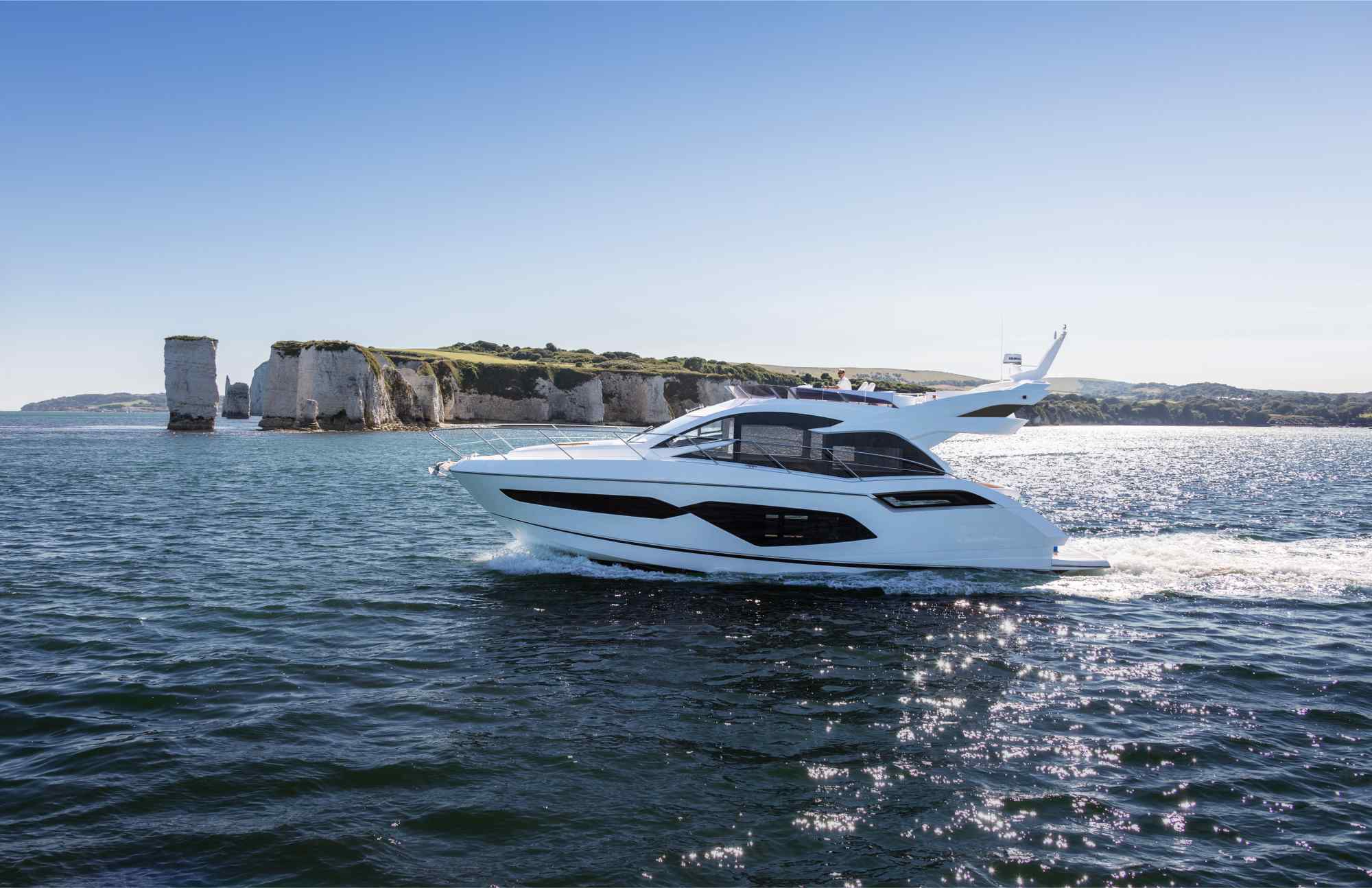 SUNSEEKER MANHATTAN 55 - NEW - סטרים יאכטות 