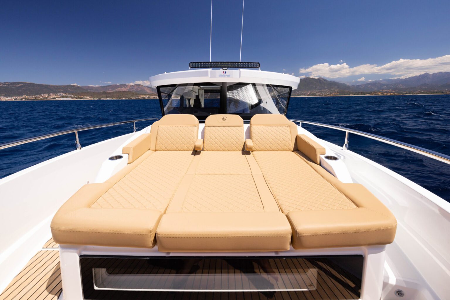 WELLCRAFT 355 - Stream Yachts
