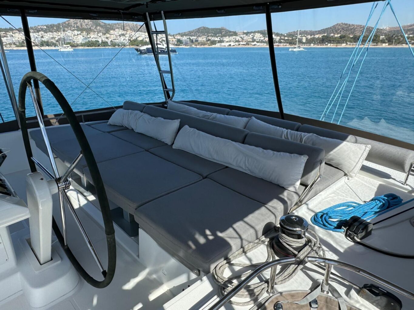 קטמרן 2017 Lagoon 52F - סטרים יאכטות