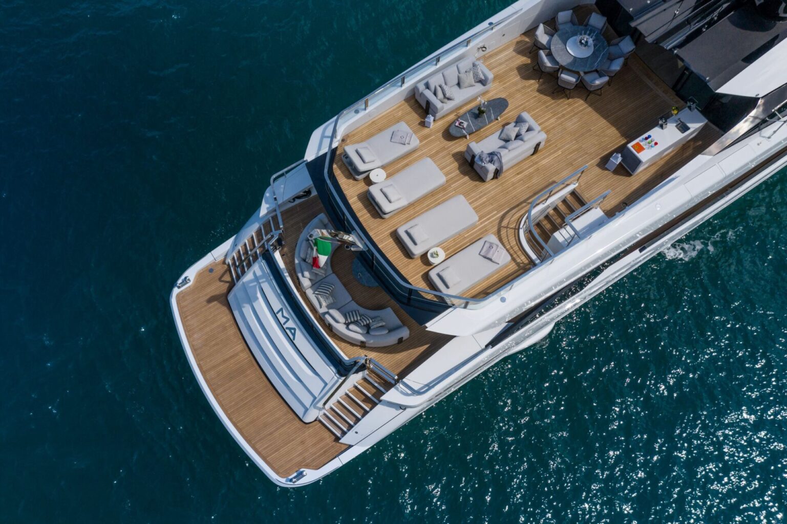 Mangusta GranSport 45 - סטרים יאכטות