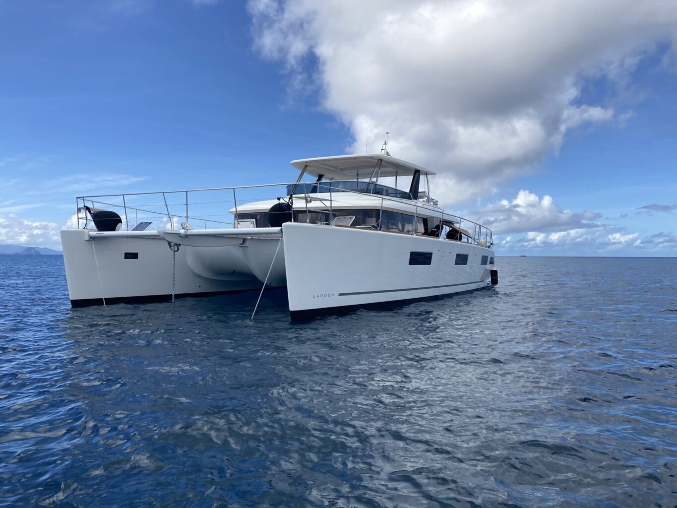 2019 Lagoon 630 - סטרים יאכטות