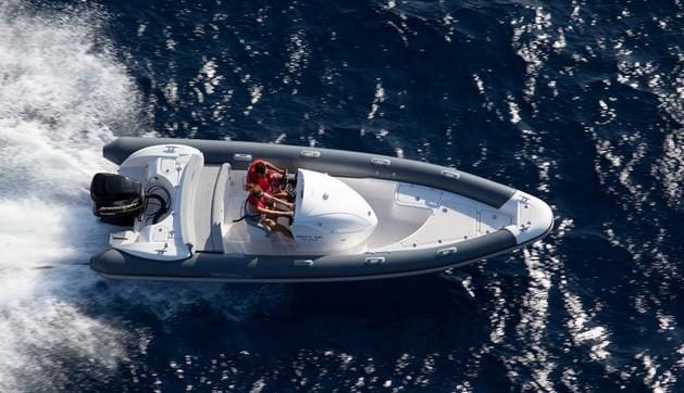 Technohull T909 - Stream Yachts